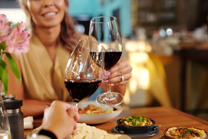 Before the Date: A Sensible Guide to Food, Drinks, and Your ED Medication